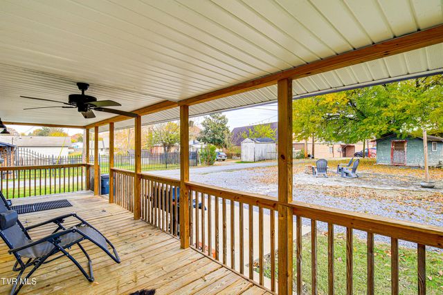 909 Poplar Street, Kingsport, TN 37660