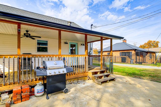 909 Poplar Street, Kingsport, TN 37660