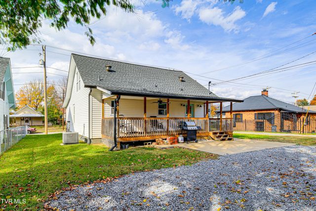 909 Poplar Street, Kingsport, TN 37660