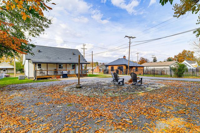 909 Poplar Street, Kingsport, TN 37660