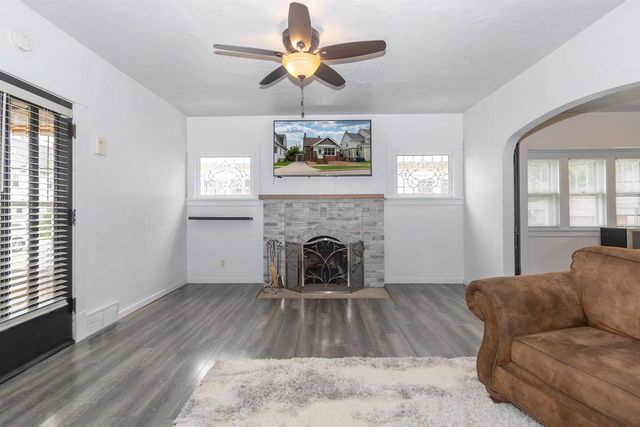 200 ELLIS STREET, Fond Du Lac, WI 54935