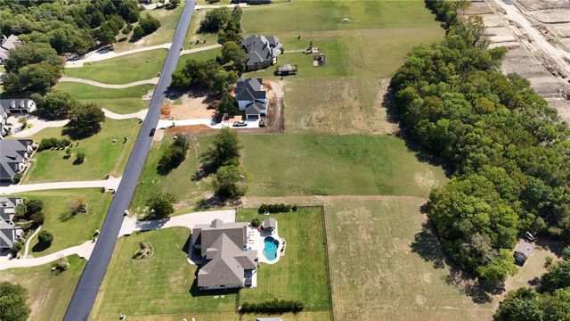 29 B Lake Breeze Drive, Mckinney, TX 75071