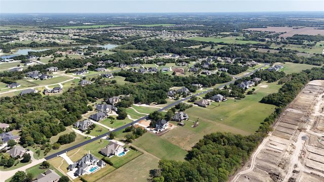 29 B Lake Breeze Drive, Mckinney, TX 75071