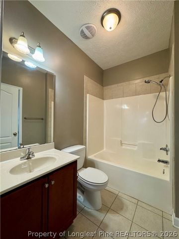 250 Bayleaf Drive, Raeford, NC 28376