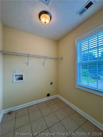 250 Bayleaf Drive, Raeford, NC 28376