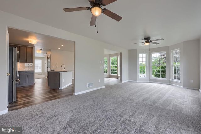 340 HARVEST FIELD LN, York, PA 17403