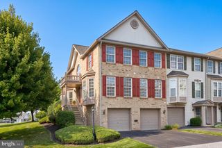 340 HARVEST FIELD LN, York, PA 17403