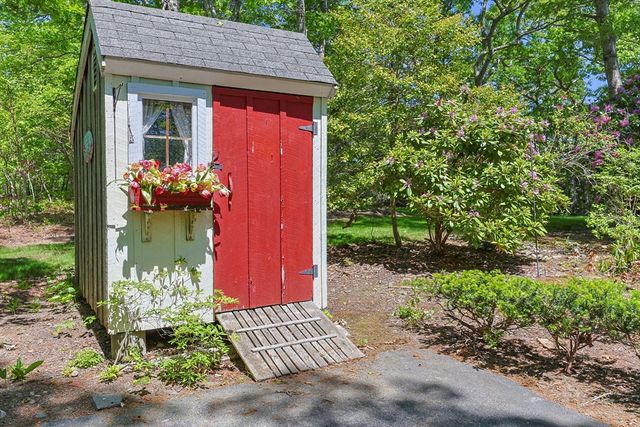 160 Joe Long Rd, Brewster, MA 02631