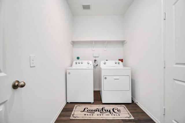 5227 Castlebury Meadows Drive, Spring, TX 77373