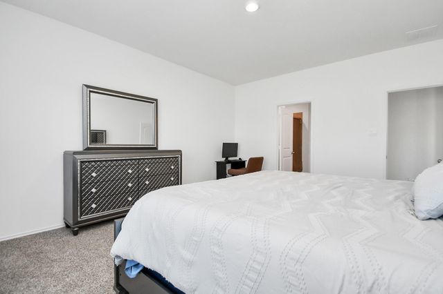 5227 Castlebury Meadows Drive, Spring, TX 77373