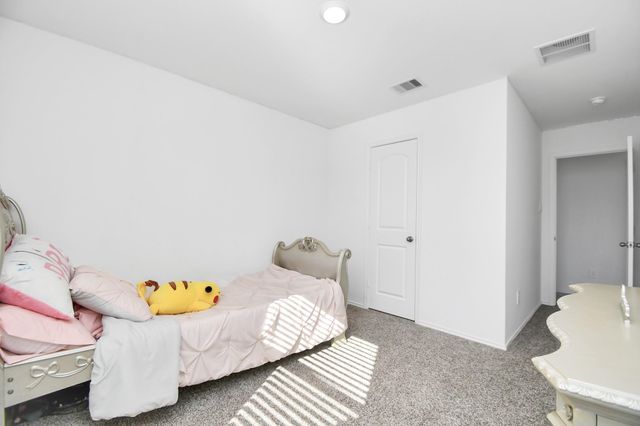 5227 Castlebury Meadows Drive, Spring, TX 77373
