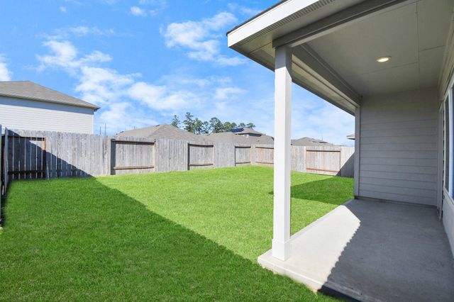 5227 Castlebury Meadows Drive, Spring, TX 77373