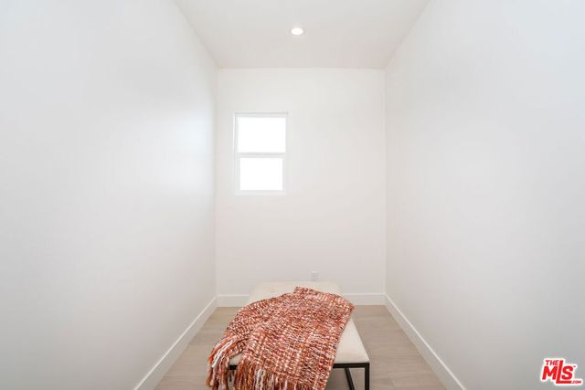 3871 Welland Avenue, Los Angeles, CA 90008