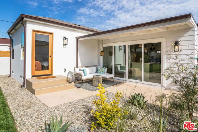 3871 Welland Avenue, Los Angeles, CA 90008