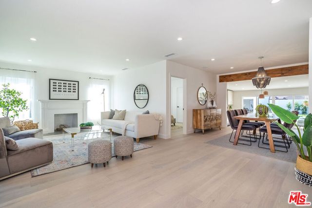 3871 Welland Avenue, Los Angeles, CA 90008