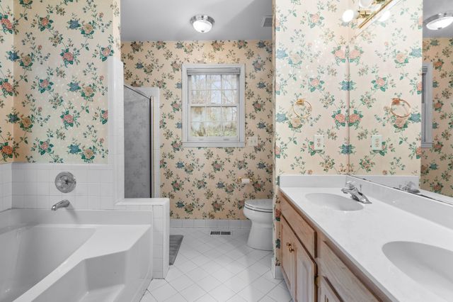 1332 Timber Valley Dr, Nashville, TN 37214