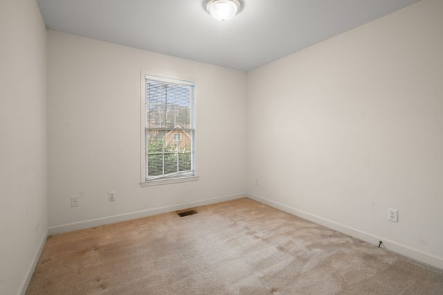 1332 Timber Valley Dr, Nashville, TN 37214