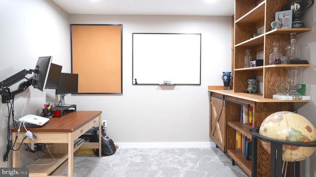 33 TWICKENHAM DR, Martinsburg, WV 25403