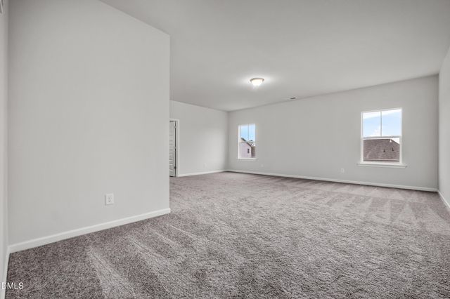 1652 Elk Run Drive, Fayetteville, NC 28312