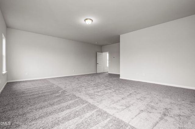 1652 Elk Run Drive, Fayetteville, NC 28312