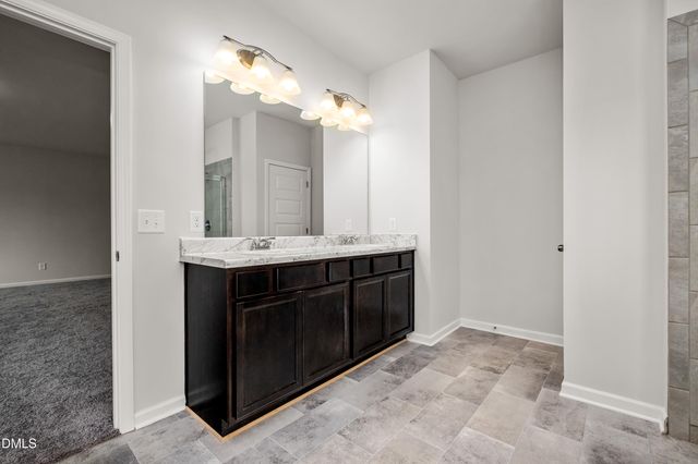 1652 Elk Run Drive, Fayetteville, NC 28312