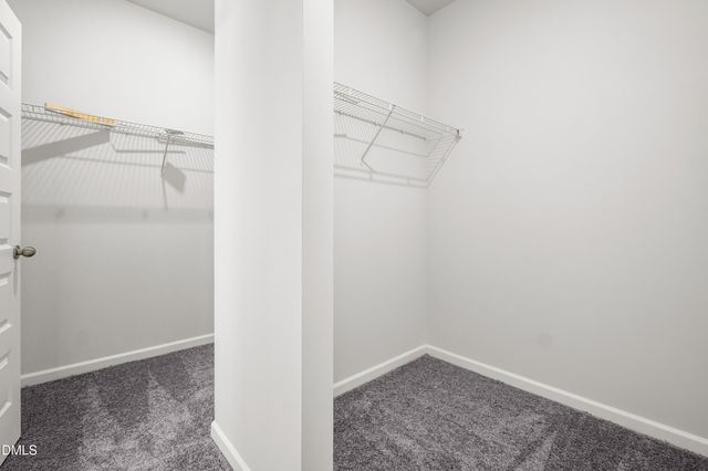 1652 Elk Run Drive, Fayetteville, NC 28312