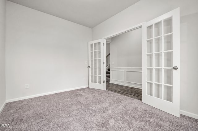 1652 Elk Run Drive, Fayetteville, NC 28312