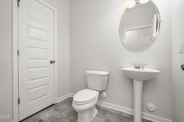 1652 Elk Run Drive, Fayetteville, NC 28312