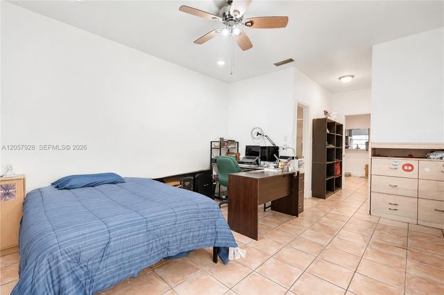 1501 NW 94th Avenue 237, Pembroke Pines, FL 33024