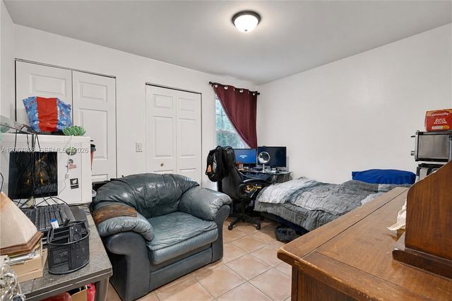 1501 NW 94th Avenue 237, Pembroke Pines, FL 33024
