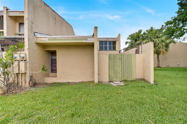 1501 NW 94th Avenue 237, Pembroke Pines, FL 33024