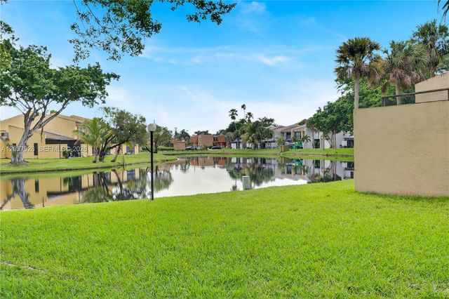 1501 NW 94th Avenue 237, Pembroke Pines, FL 33024