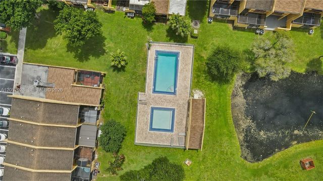 1501 NW 94th Avenue 237, Pembroke Pines, FL 33024