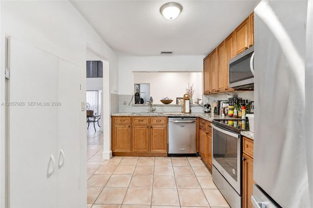 1501 NW 94th Avenue 237, Pembroke Pines, FL 33024