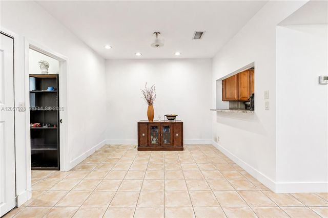 1501 NW 94th Avenue 237, Pembroke Pines, FL 33024