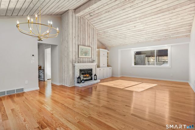 639 Onondaga Lane B, Stratford, CT 06614