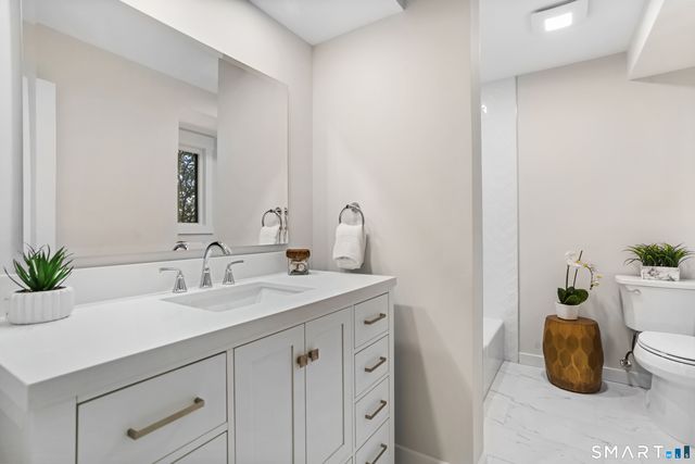 639 Onondaga Lane B, Stratford, CT 06614