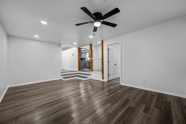 1726 NW Cherry Ave, Lawton, OK 73507