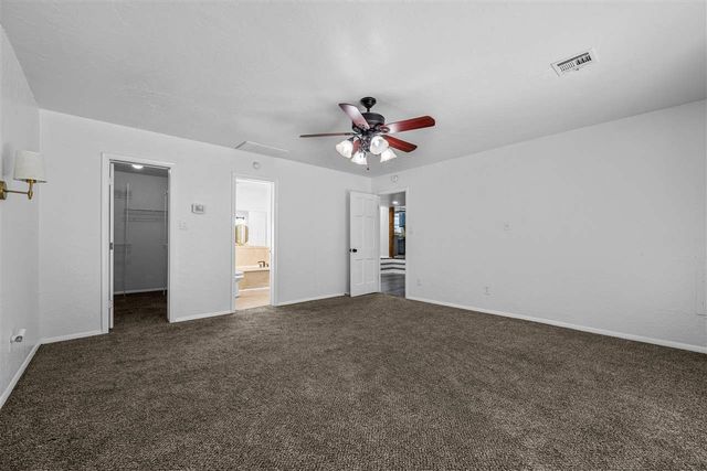 1726 NW Cherry Ave, Lawton, OK 73507