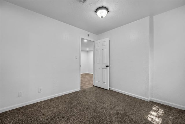 1726 NW Cherry Ave, Lawton, OK 73507