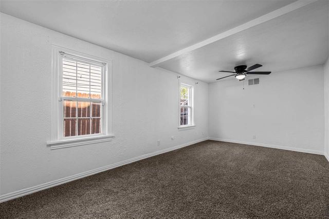 1726 NW Cherry Ave, Lawton, OK 73507