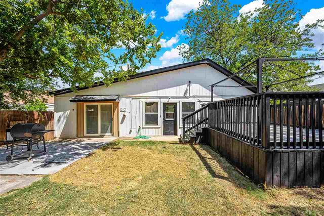 1726 NW Cherry Ave, Lawton, OK 73507