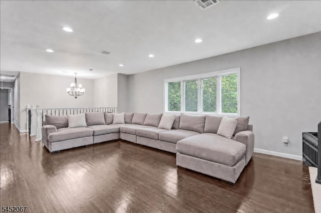 23 Douglas Dr, Montville Twp., NJ 07082 — photo 3