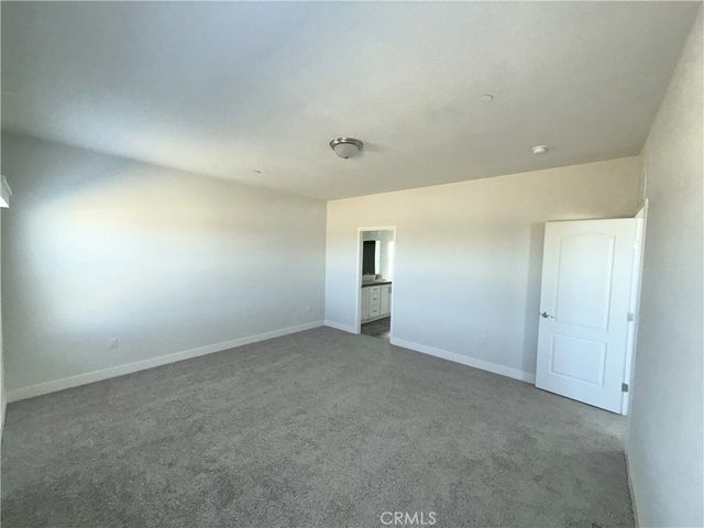 10633 Bromley Road, Pinon Hills, CA 92372