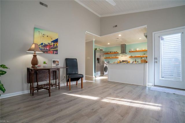 1406 Gannet RN, Virginia Beach, VA 23451