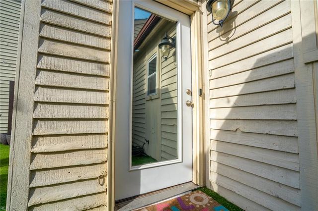 1406 Gannet RN, Virginia Beach, VA 23451