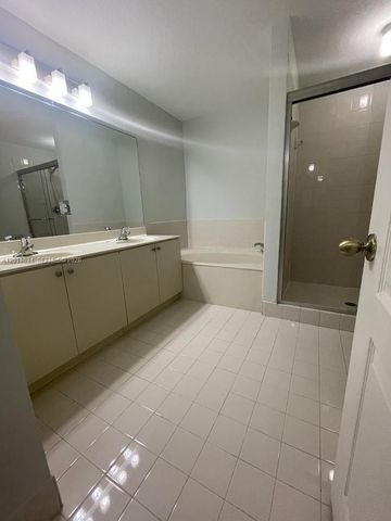 4760 SW 166th Ct 0, Miami, FL 33185