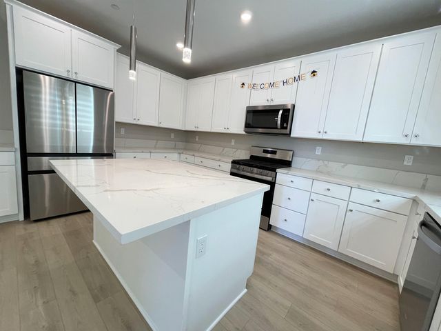 1887 Orfanos Ranch Dr, Brentwood, CA 94513