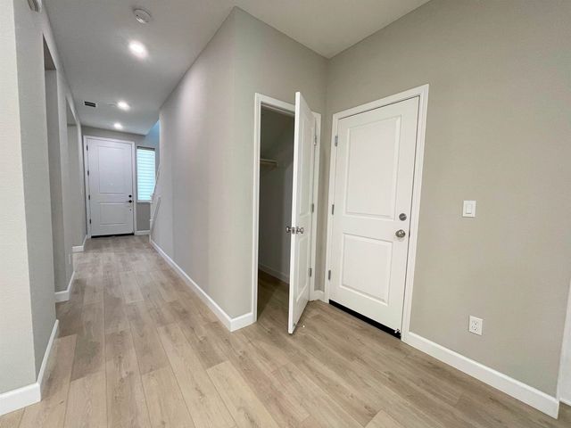 1887 Orfanos Ranch Dr, Brentwood, CA 94513