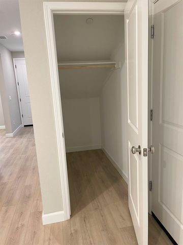 1887 Orfanos Ranch Dr, Brentwood, CA 94513